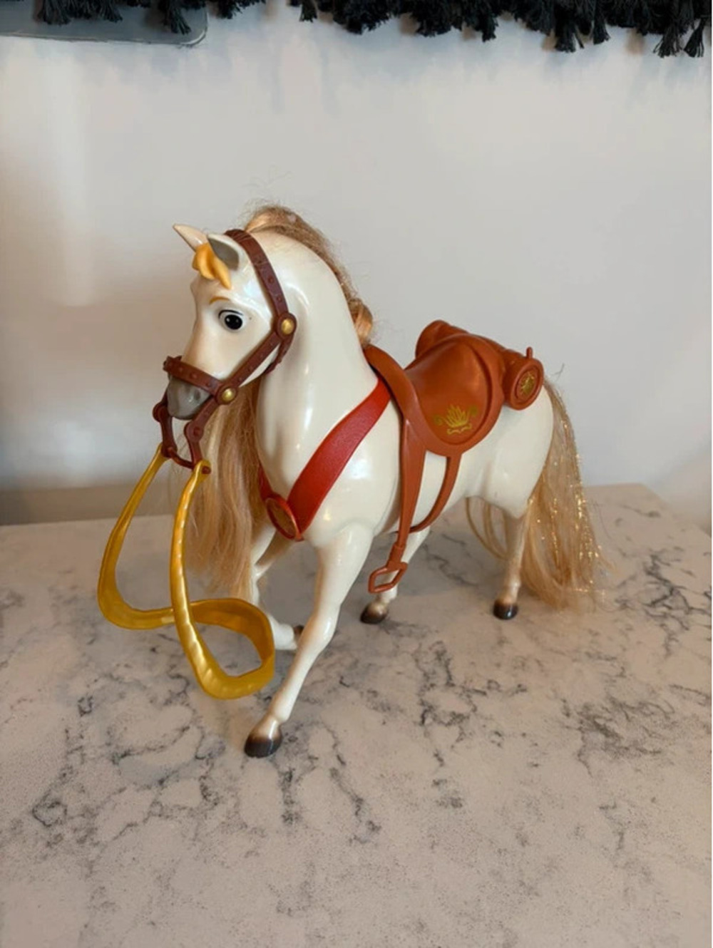 Disney Tangled Maximus Horse Figure Rapunzel Toy Saddle Reins